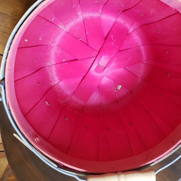 Vintage Red Wooden Split Slat Basket with Wood and Metal Handle - Picture 3 of 5